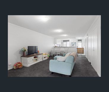 Modern Apartment Living in the Heart of Ashgrove - Photo 1
