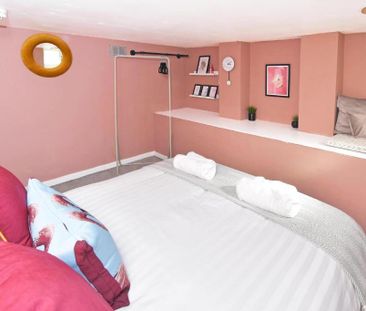 1 bedroom in a house share to rent - Photo 4