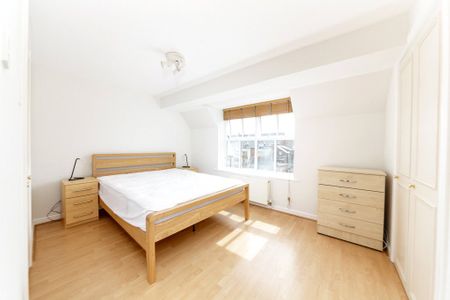 Regency Court, Newcastle-Upon-Tyne - Photo 3