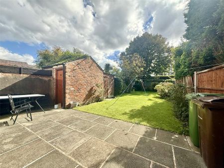 3 bedroom semi-detached house to rent - Photo 5