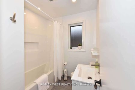 For Lease - 168 Strathnairn Avenue Unit# Main, Toronto, Ontario - Photo 4