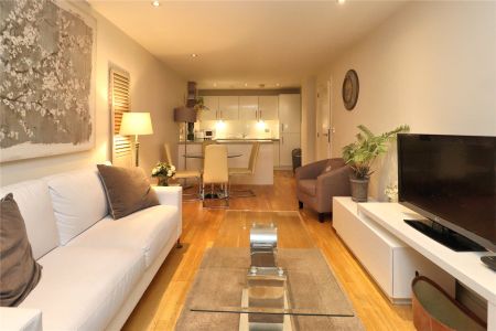 Church Street East, Woking, Surrey, GU21 - Photo 3