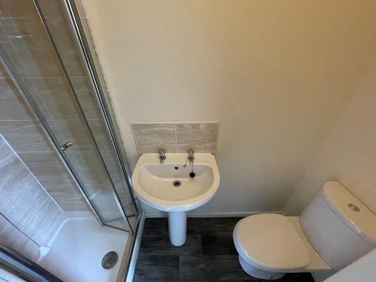 3 bedroom terraced house to rent - Photo 1