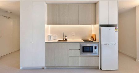 Premium Single Bedroom – 2 Share - Photo 4