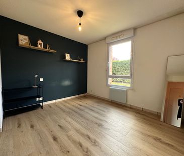Location Appartement 3 pièces 64m² - Photo 4
