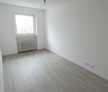 Wunderschöne Wohnung mit Balkon - Photo 3