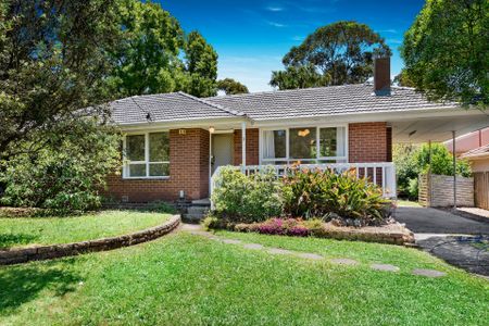 3 Teak Avenue, Ringwood East - Photo 2