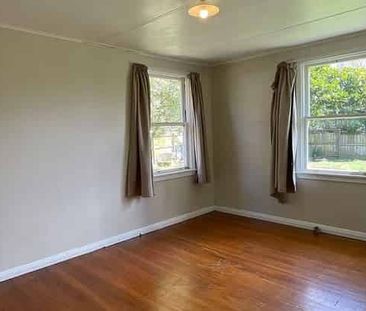 3 Bedroom House in Panmure - Photo 1