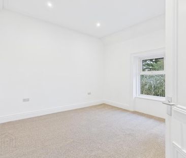 The Loft, 192a Kingsway, Dunmurry, Belfast, BT17 9AL - Photo 5