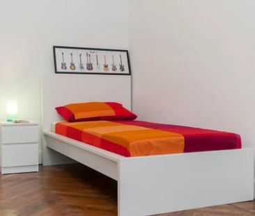 Via Aldo Barbaro, Turin, Piedmont 10143 - Photo 3