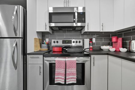 123 Avenue Northwest - Photo 5