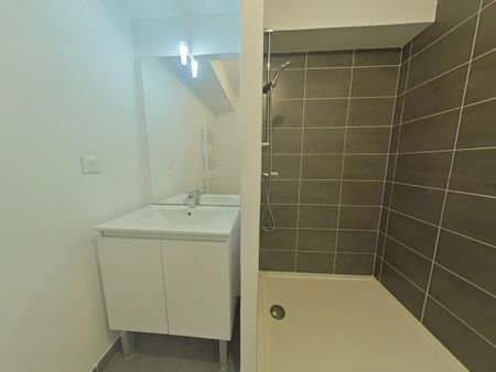 Location Appartement 3 pièces 56m² LA RICHE 37520 - Photo 5