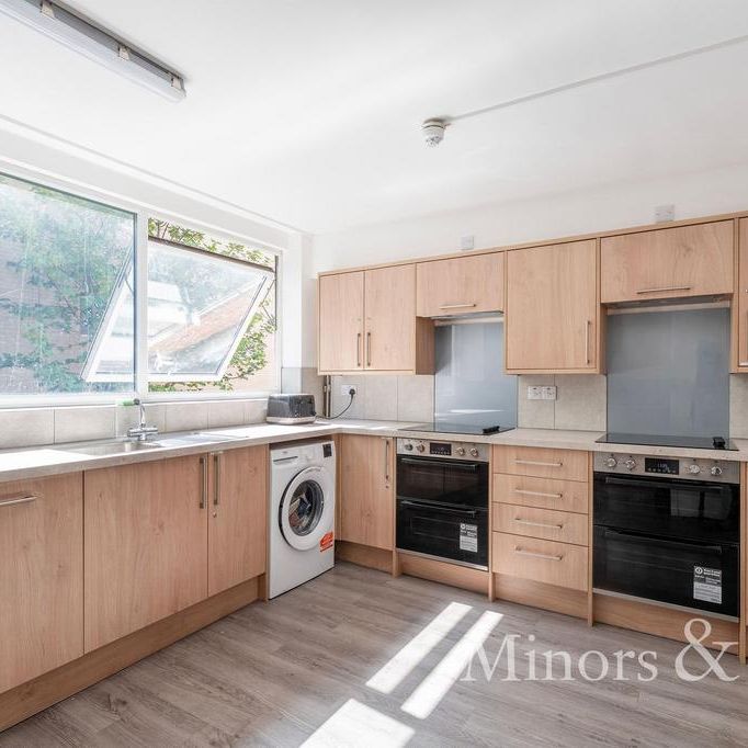 House share to rent - Photo 1