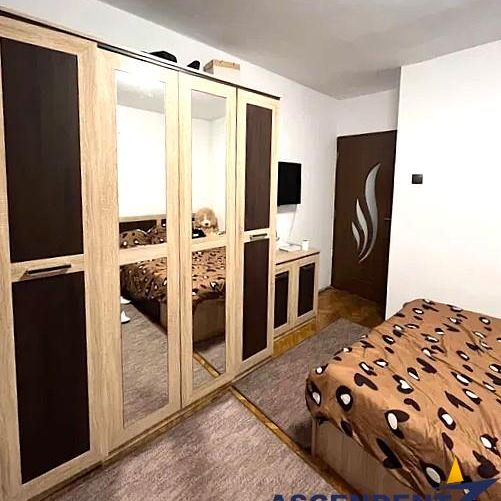 Apartament cu 2 camere, zona Cornisa - Fotografie 1