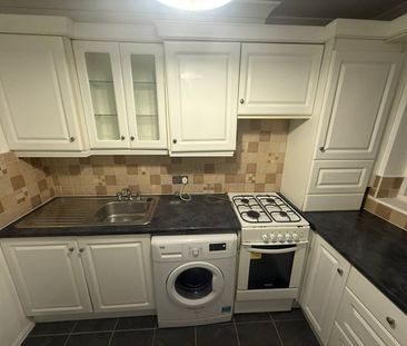 1 Bed Flat, Copwood Close, N12 - Photo 3