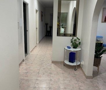 Kingsgrove - Photo 3