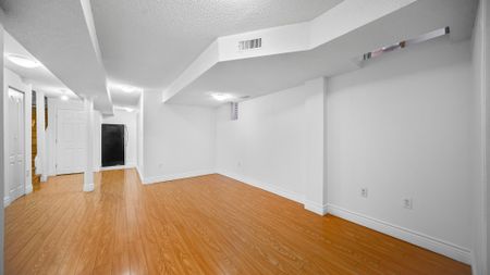 For Lease - 128 Breton Avenue Unit# Lower, Mississauga, Ontario - Photo 4