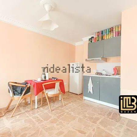 Alquiler de estudio en Camino Suárez - Photo 1