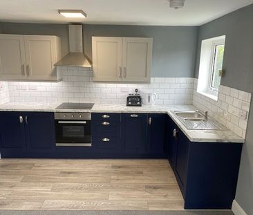 2 Bed Flat, Park Road South, CH43 - Photo 6