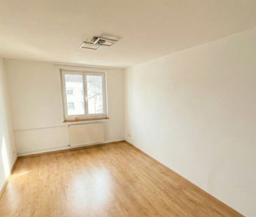 Rent a 4 rooms apartment in Schaffhausen - Photo 5