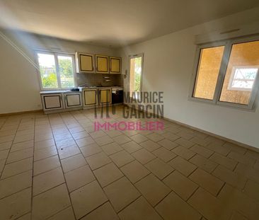 A LOUER - HANGAR 100m² AVEC LOGEMENT DE FONCTION T2 50.56m² - Photo 5