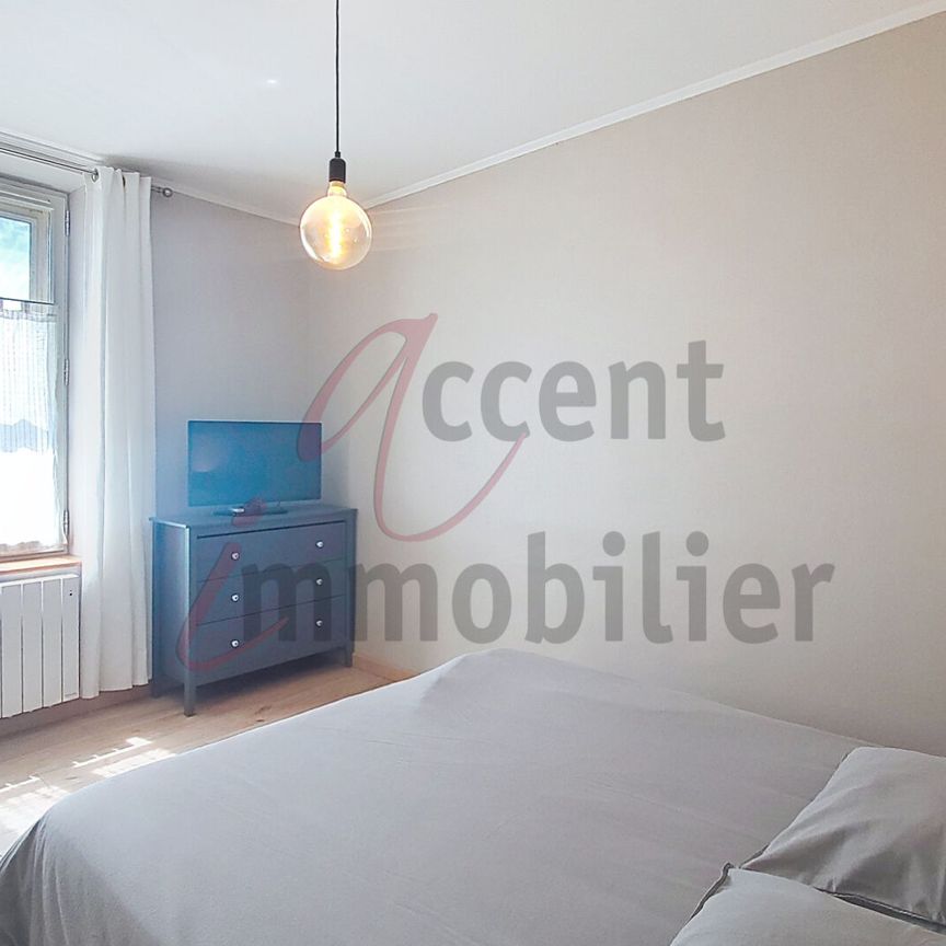 Noves : Maison de village avec terrasse, - Photo 1