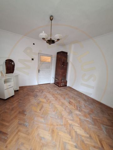 Inchiriere Casa Centrala Pitesti- Livezilor - Fotografie 2