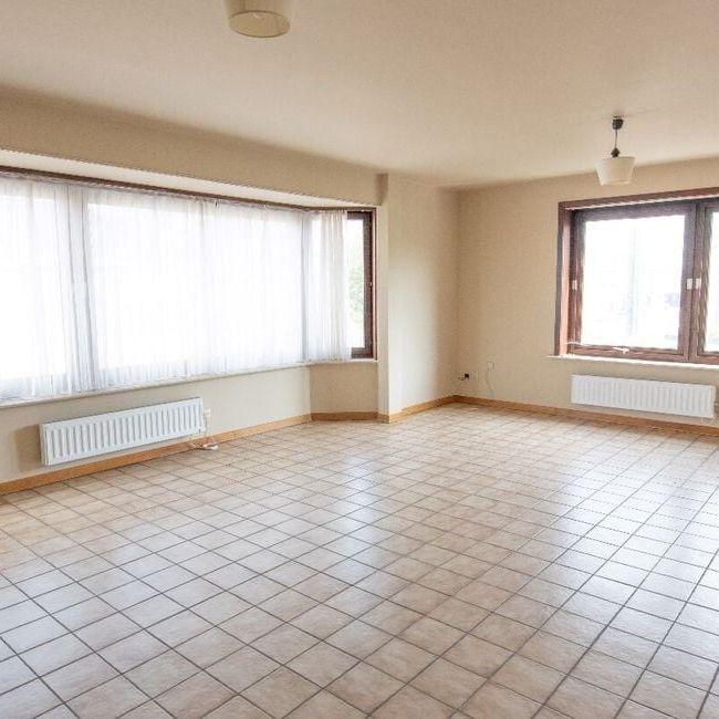 Appartement te huur in Oeselgem voor € 695 met 2 slaapkamers - Photo 1