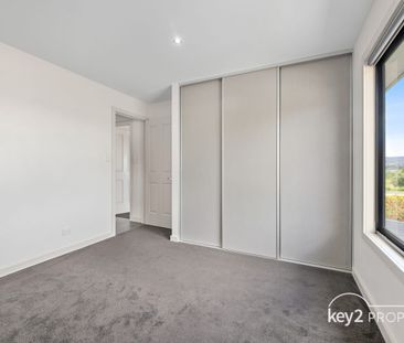 Modern, Low-Maintenance Home in Riverside - Photo 4