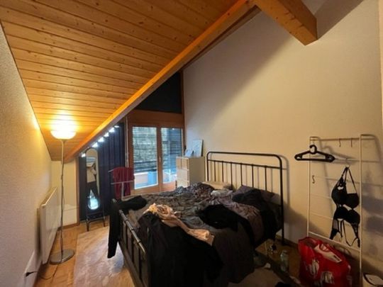 Proche de Nyon, bel appartement de 3,5 pièces dans les combles - Photo 1