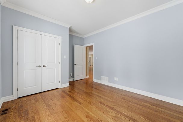 For Lease - 16 Chippewa Avenue, Meadowlands - Crestview and Area, Ontario - Photo 1