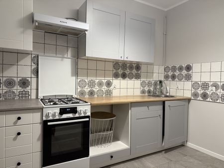 Stare Miasto ustawna kawalerka 44 m2 ,piwnica ! - Фото 2