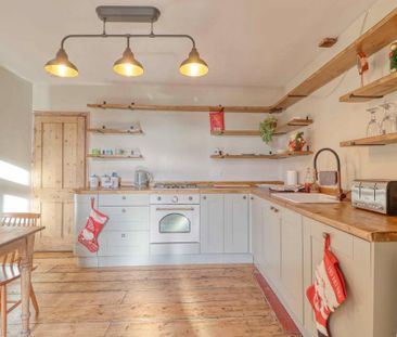 2 bedroom terraced house to rent - Photo 5