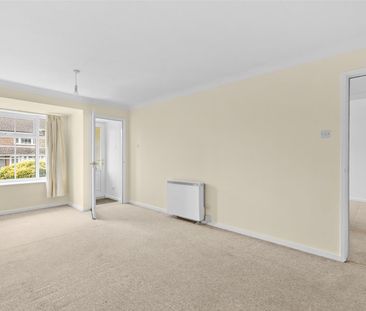 Hillary Close, Aylesbury - Photo 1