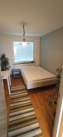 Näverlursgatan, Västra Frölunda - Photo 3