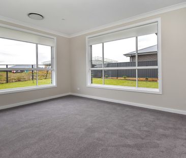 The Bold and The Beautiful - Photo 1