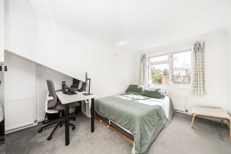 Brondesbury Road, Queens Park, NW6, London - Photo 3