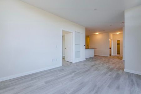 For Lease - 3270 Sheppard Avenue Unit# 222, Toronto, Ontario - Photo 3
