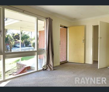 62 Nanovich Avenue, Girrawheen, WA 6064 - Photo 2
