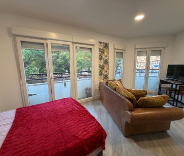 Loft de alquiler en Avinguda de la Llibertat, Pont Nou - Corazón de... - Photo 6