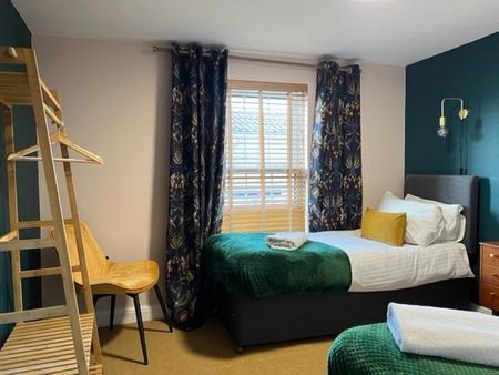 2 bedroom terraced house to rent - Photo 5