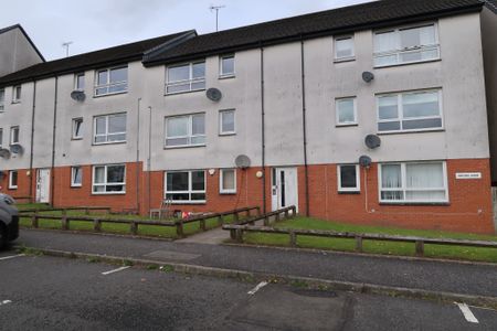 Hamiltonhill Gardens, Glasgow, G22 | £795 Monthly - Photo 2