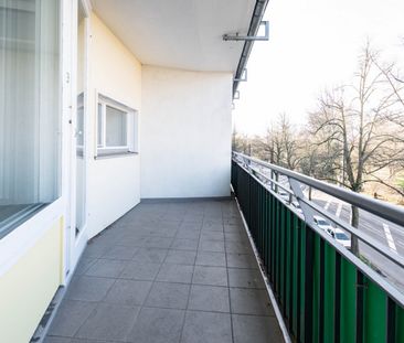 Dreizimmerwohnung in Düsseldorf-Flingern-Nord. Aufzug. Zwei Loggien... - Photo 6