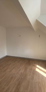 Location Appartement 2 pièces 67m² - Photo 4