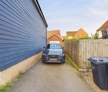 4 bedroom detached house to rent - Photo 6