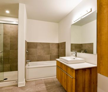 9675 Av. Papineau - Photo 6