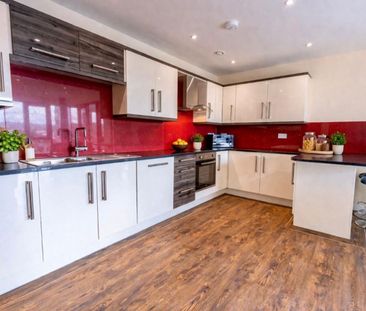 2 bed Apartment 60 Ecco - Photo 4