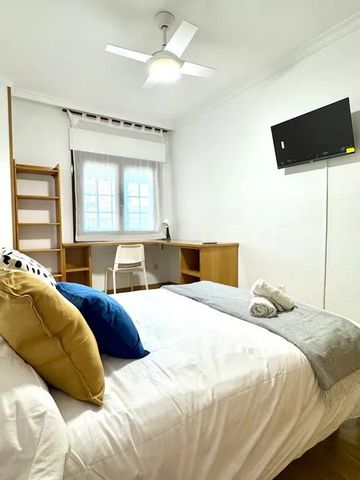 Calle Almáchar, Málaga, Andalusia 29004 - Photo 5