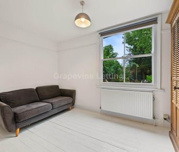 3 bedroom flat to rent - Photo 3