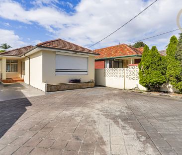 Comfortable Double Brick House - Inspection by Appointment Welcome - Photo 5